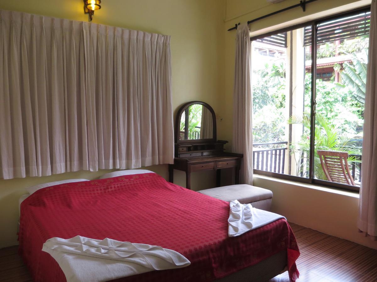 Goldie Guesthouse Phnom Penh Esterno foto