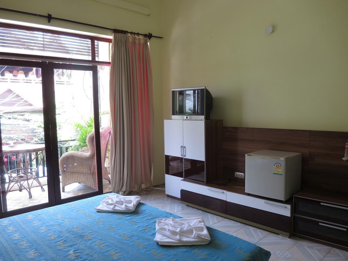 Goldie Guesthouse Phnom Penh Esterno foto